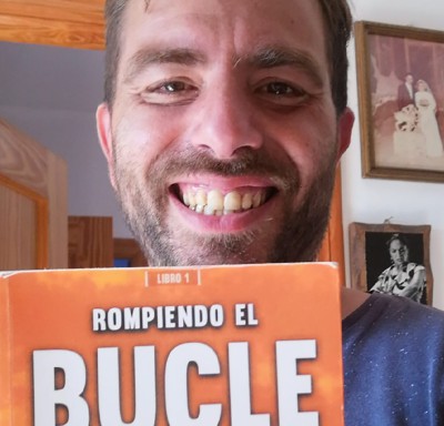 Pasquale Aiello, lector de TU ODISEA DE LIBROS ROMPIENDO EL BUCLE